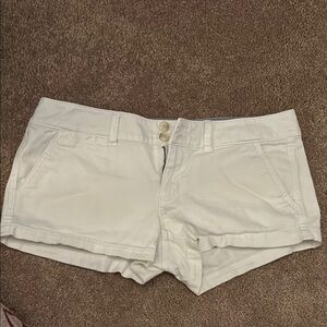 White Cargo Shorts with Casual Style and Frayed Hem